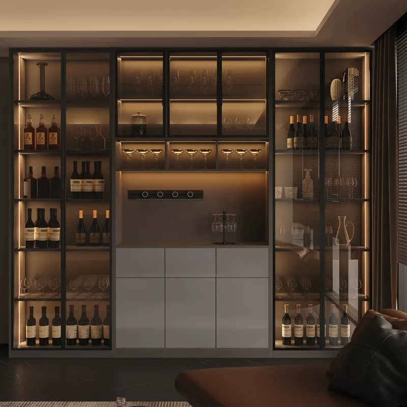Wine & Beer Guayaquil - Light luxury Italian dining side wine