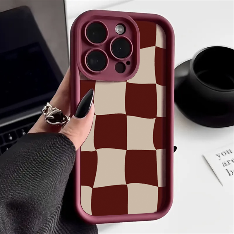 Wine & Beer Guayaquil - Wine Red Deform Grid Pattern Phone